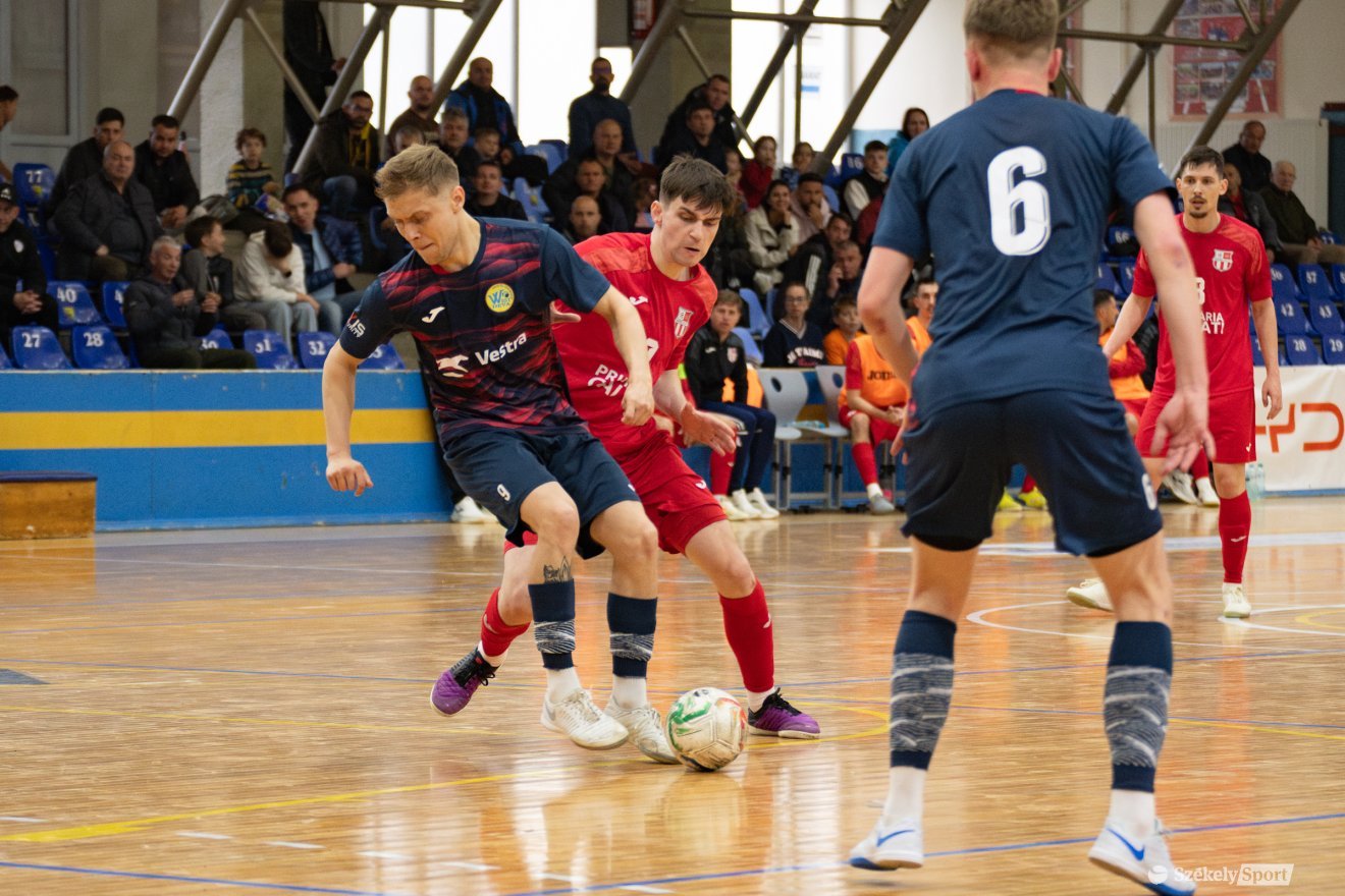 &bullet;  Fotó: László Ildikó