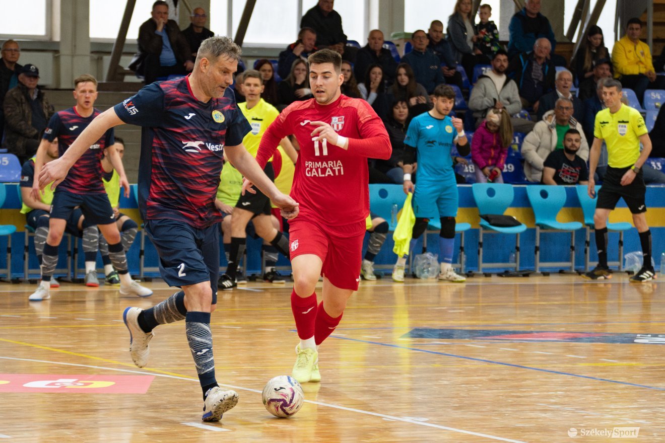 &bullet;  Fotó: László Ildikó