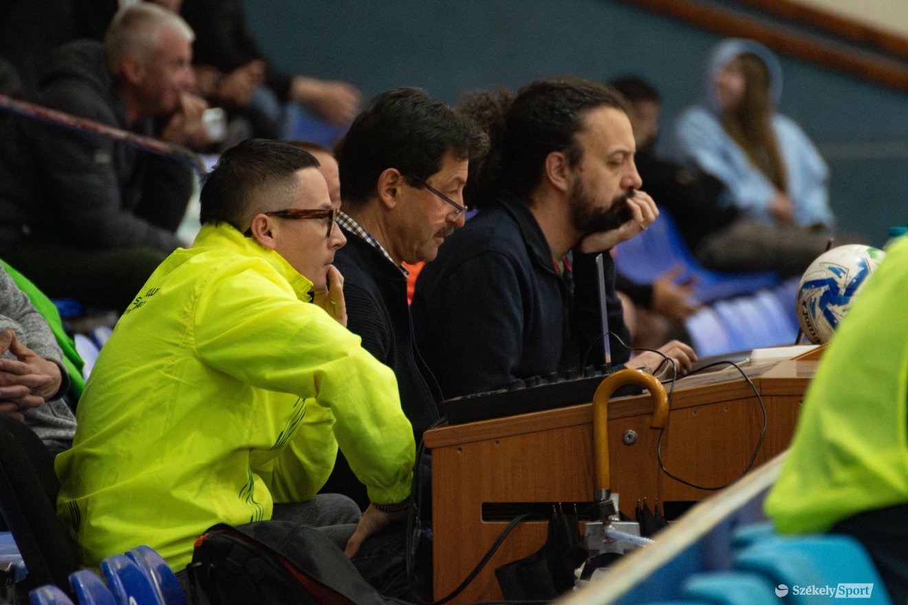 &bullet;  Fotó: László Ildikó