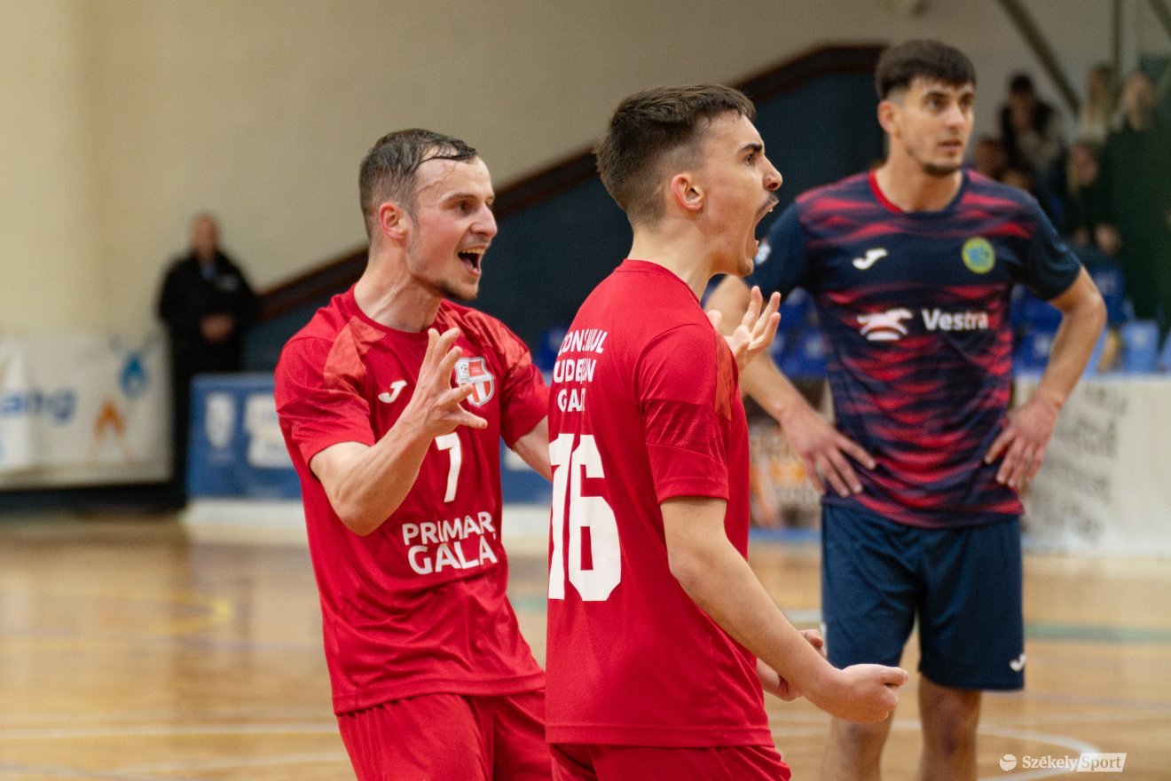 &bullet;  Fotó: László Ildikó