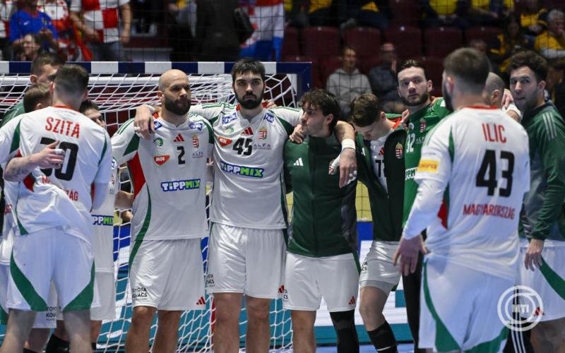 &bullet;  Fotó: MTI/Hegedüs Róbert