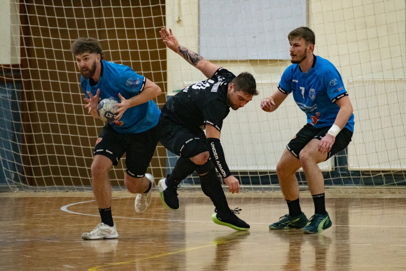 &bullet;  Fotó: László Ildikó