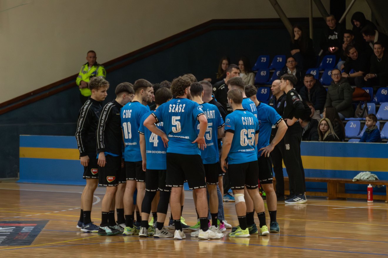 &bullet;  Fotó: László Ildikó