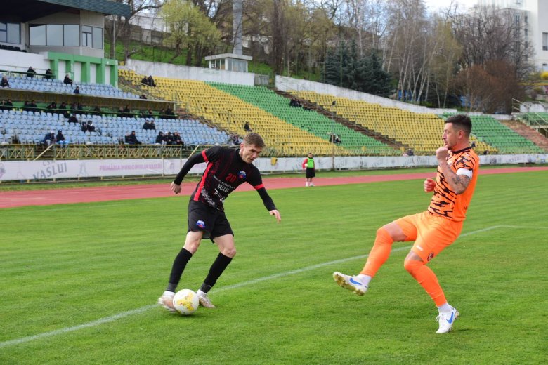 Drámai végjáték Vaslui-ban, a hosszabbításban mentett pontot az SZFC