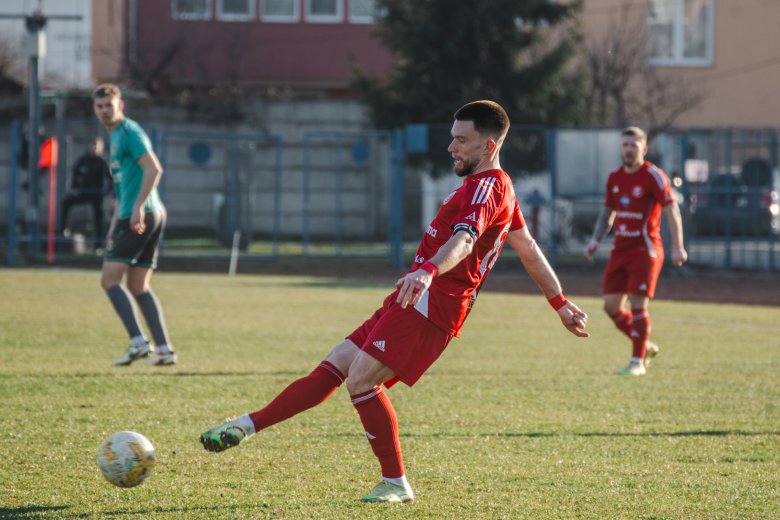 Nem tudta tartani az éllovas ritmusát az SZFC