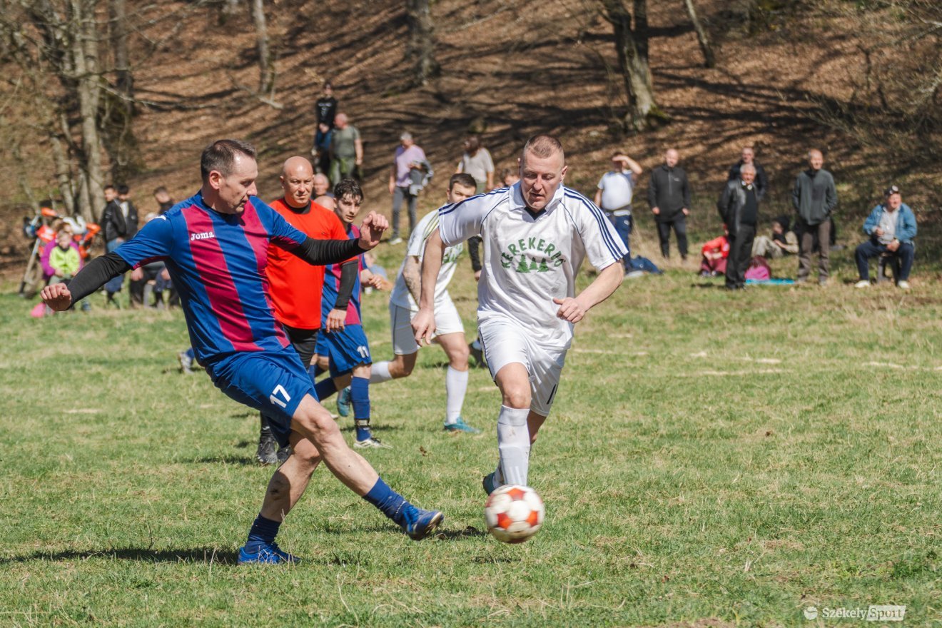 &bullet;  Fotó: László Ildikó