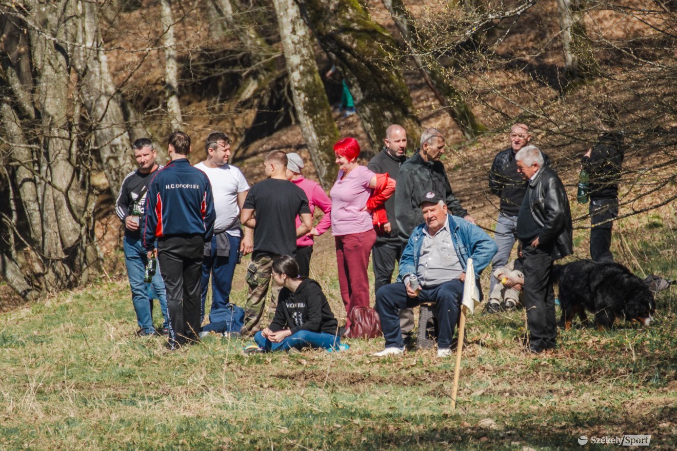 &bullet;  Fotó: László Ildikó