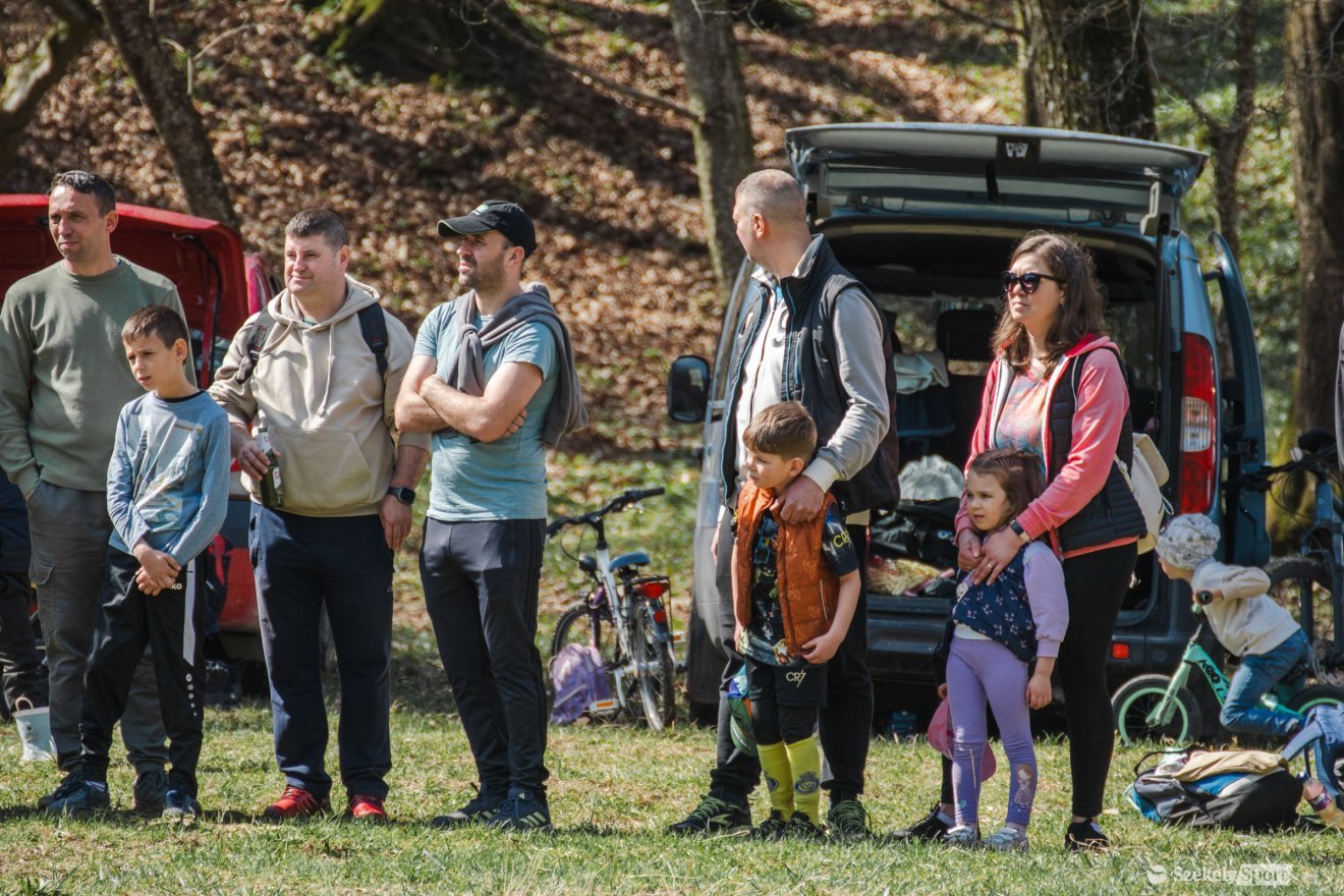 &bullet;  Fotó: László Ildikó