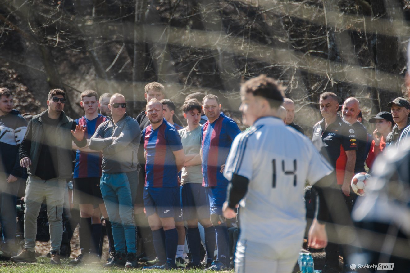 &bullet;  Fotó: László Ildikó