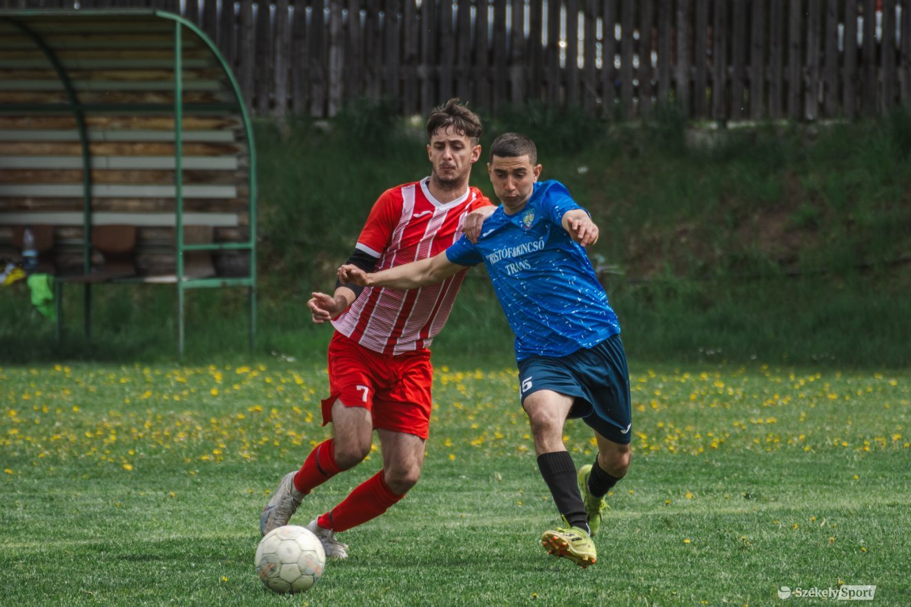 &bullet;  Fotó: László Ildikó