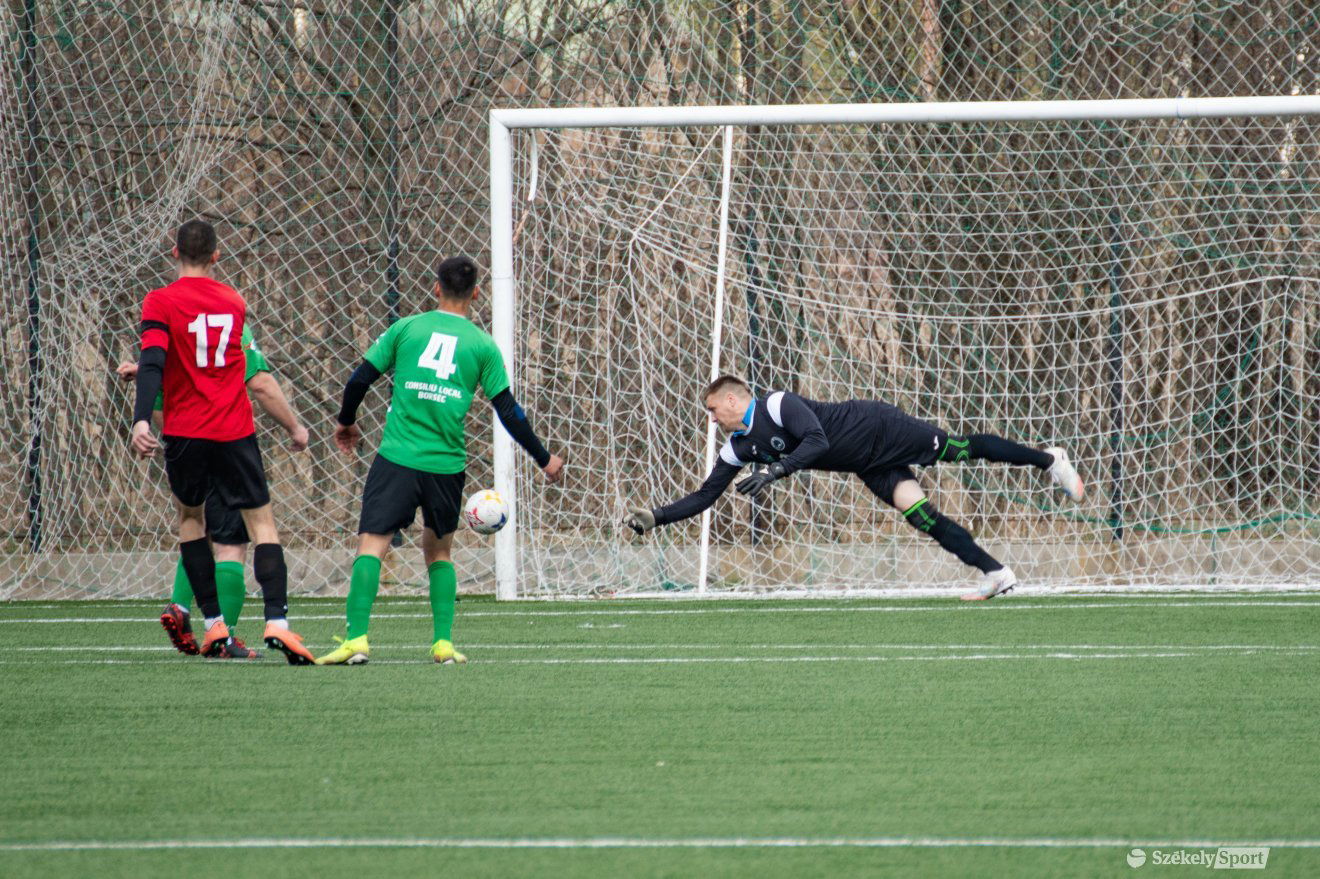 &bullet;  Fotó: László Ildikó