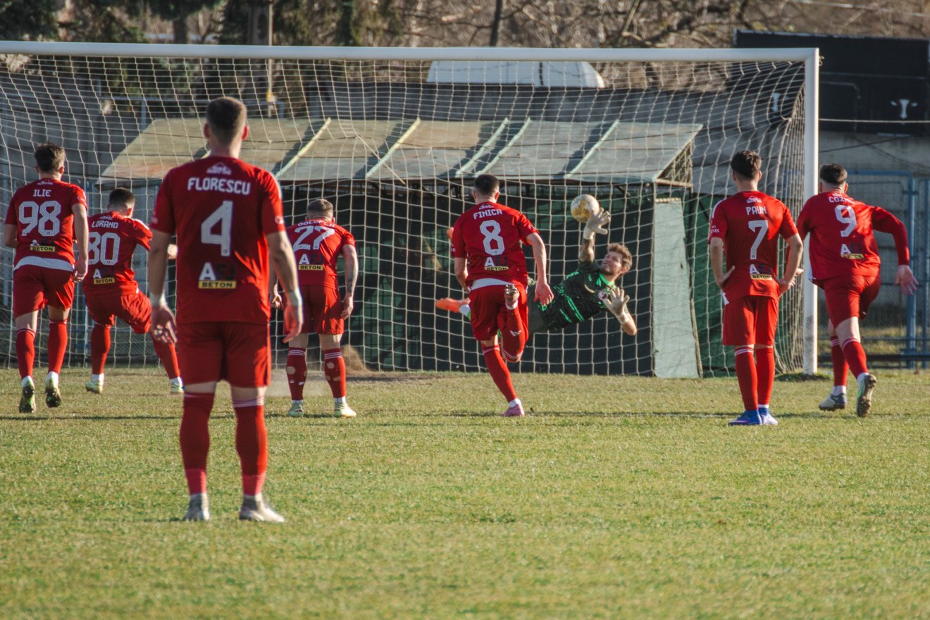 &bullet;  Fotó: László Ildikó