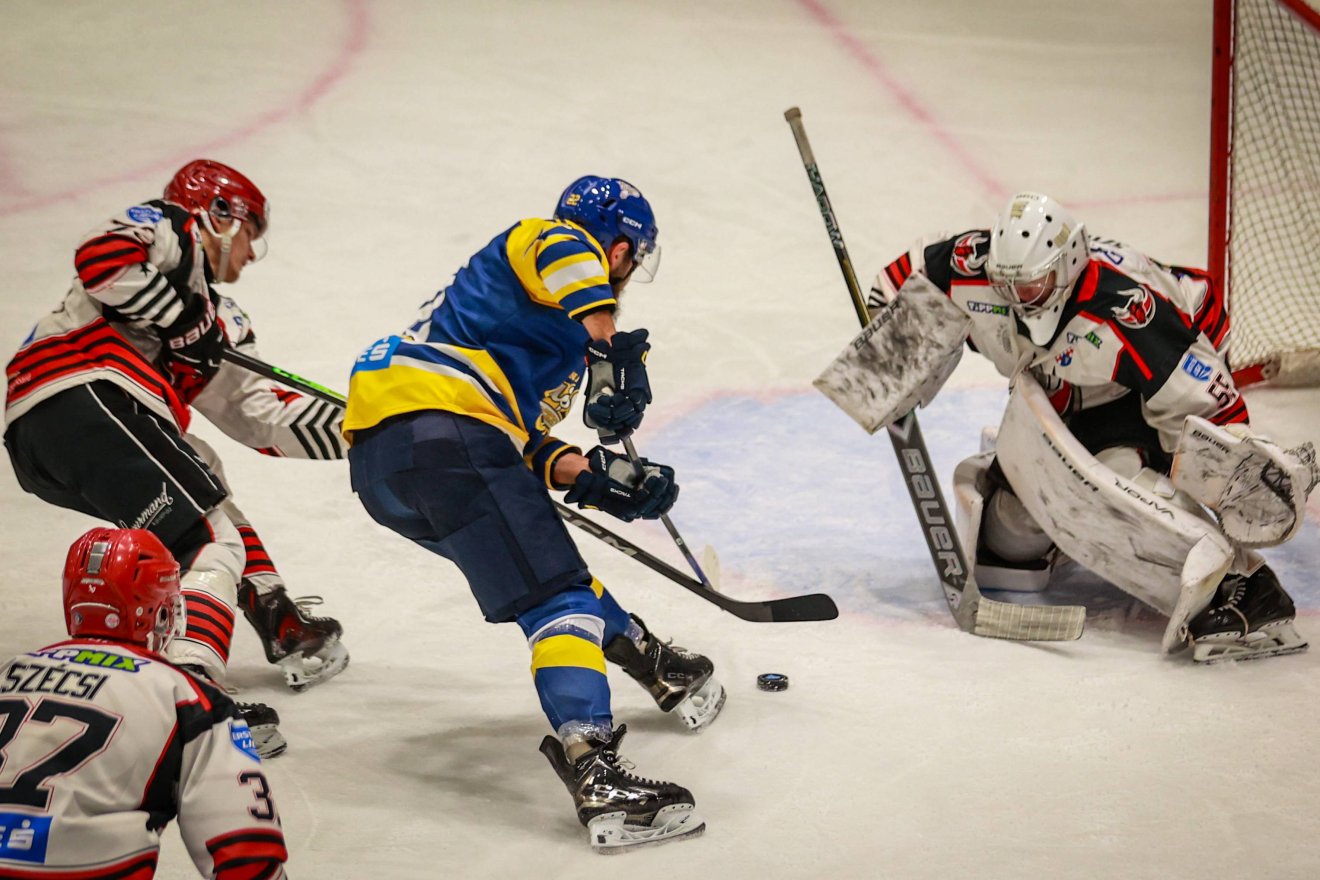 &bullet;  Fotó: Cătălina Zorojanu