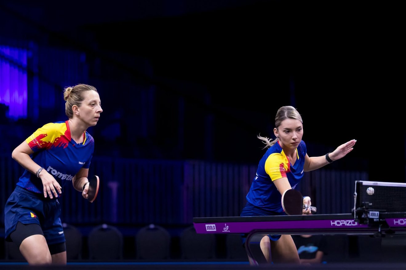 A tapasztalt Elizabeta Samarával a döntőbe jutásért küzdenek &bullet;  Fotó: Facebook/Federatia Romana de Tenis de Masă