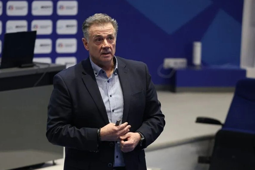 &bullet;  Fotó: FRF.RO