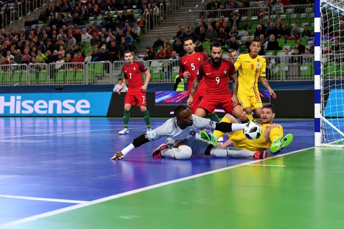 Sok helyzetet kihagyott mindkét fél &bullet;  Fotó: Uefa.com