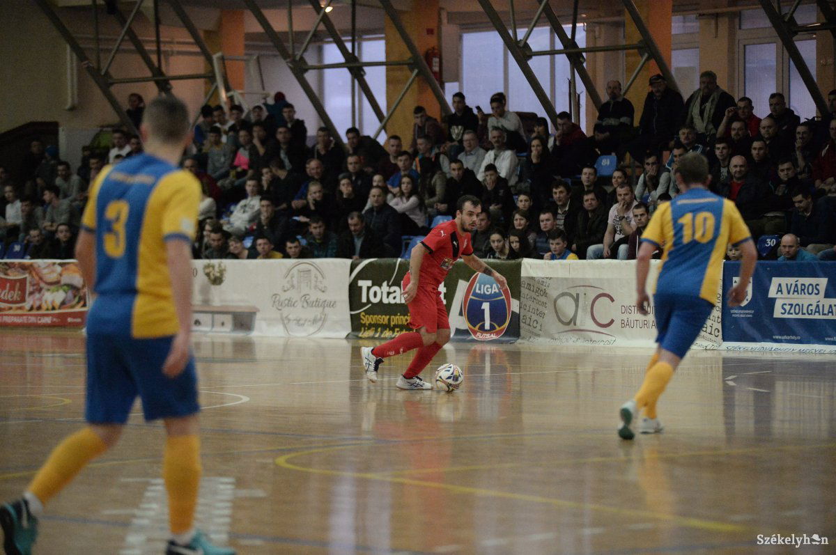 •  Fotó: Barabás Ákos