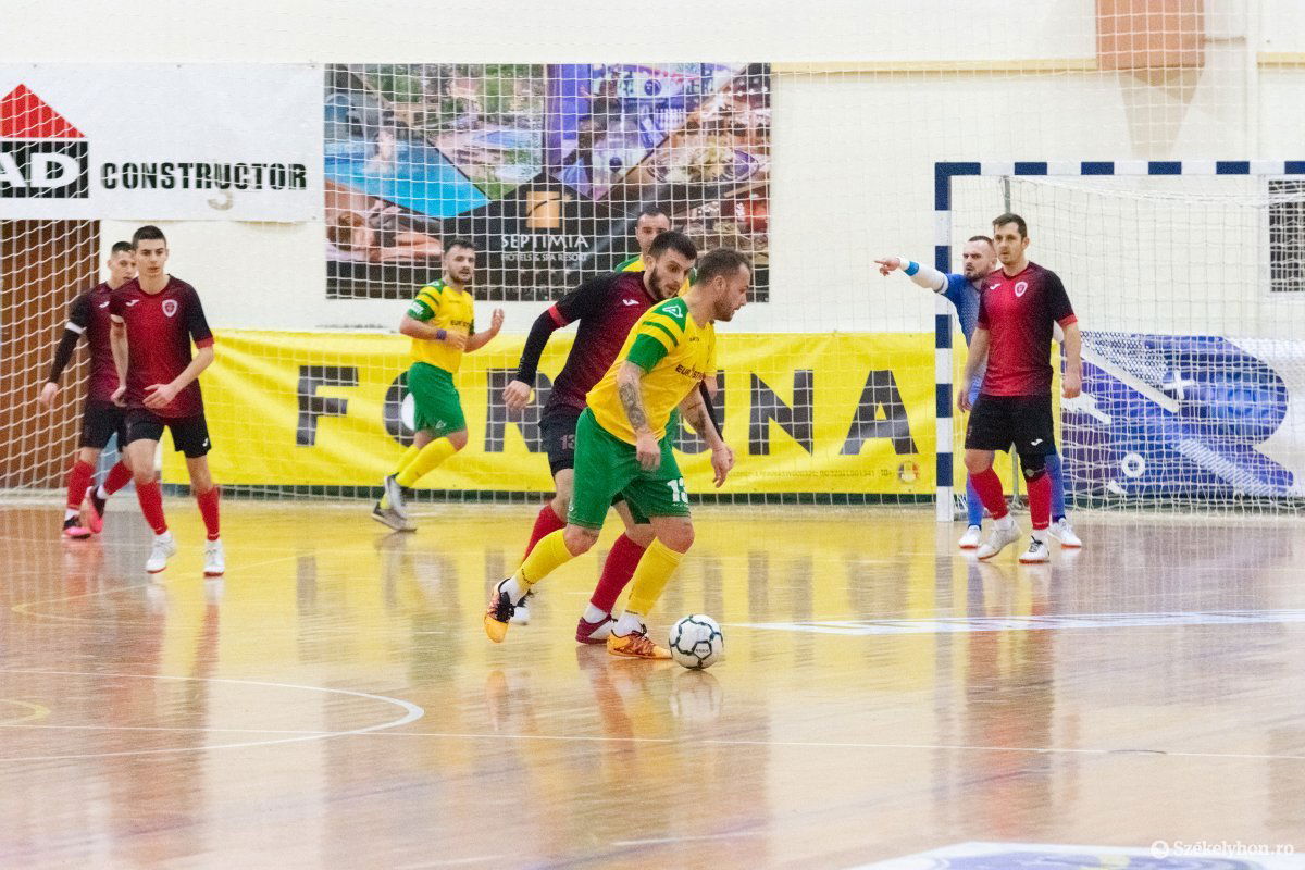 •  Fotó: László Ildikó