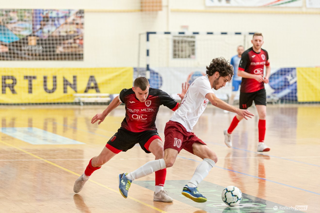 •  Fotó: Erdély Bálint Előd