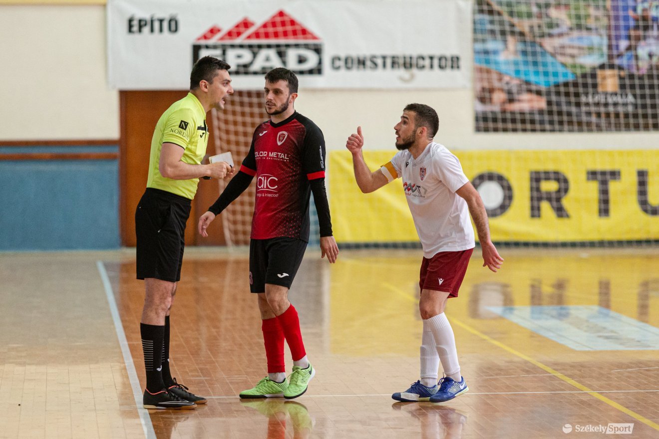 •  Fotó: Erdély Bálint Előd
