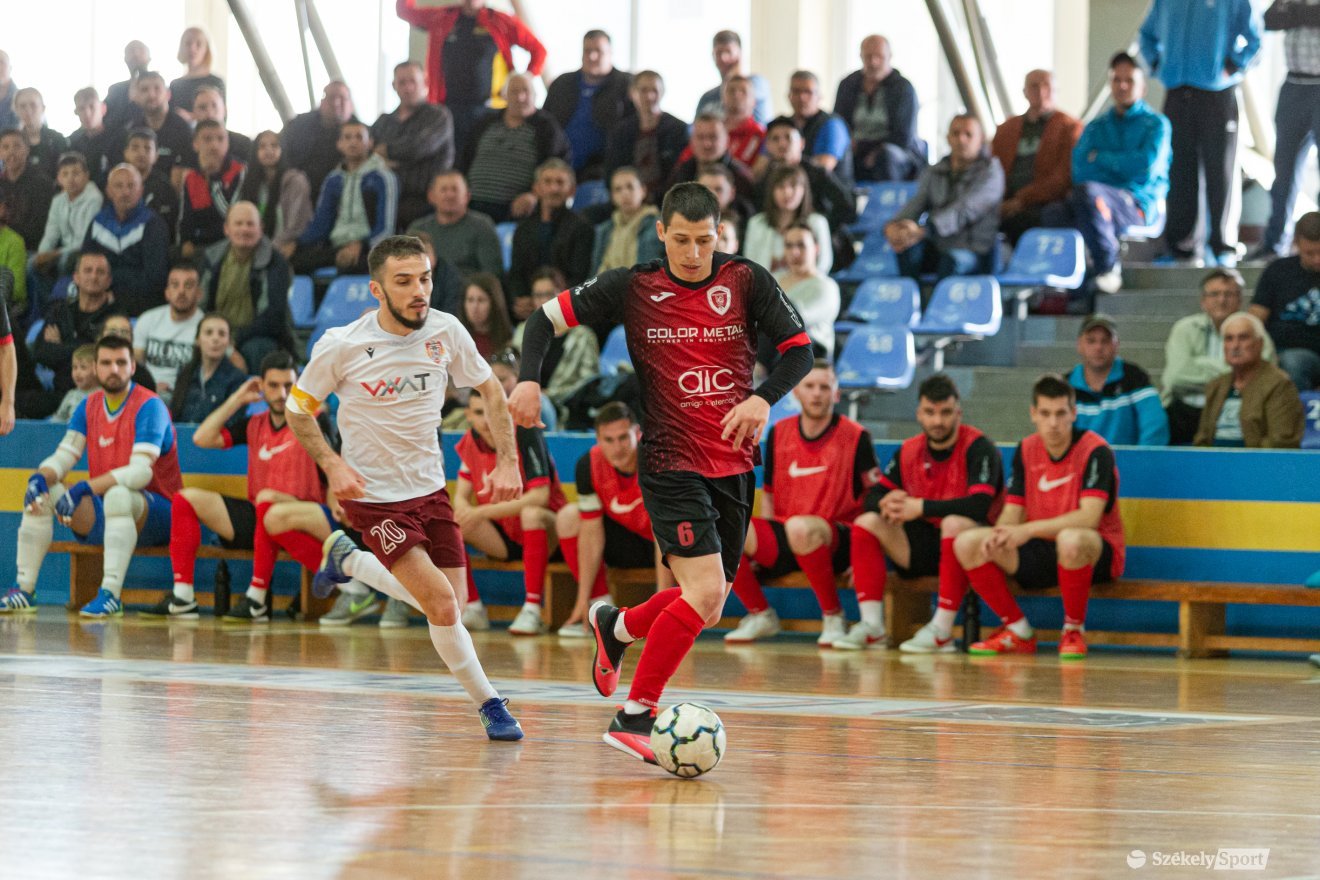 •  Fotó: Erdély Bálint Előd