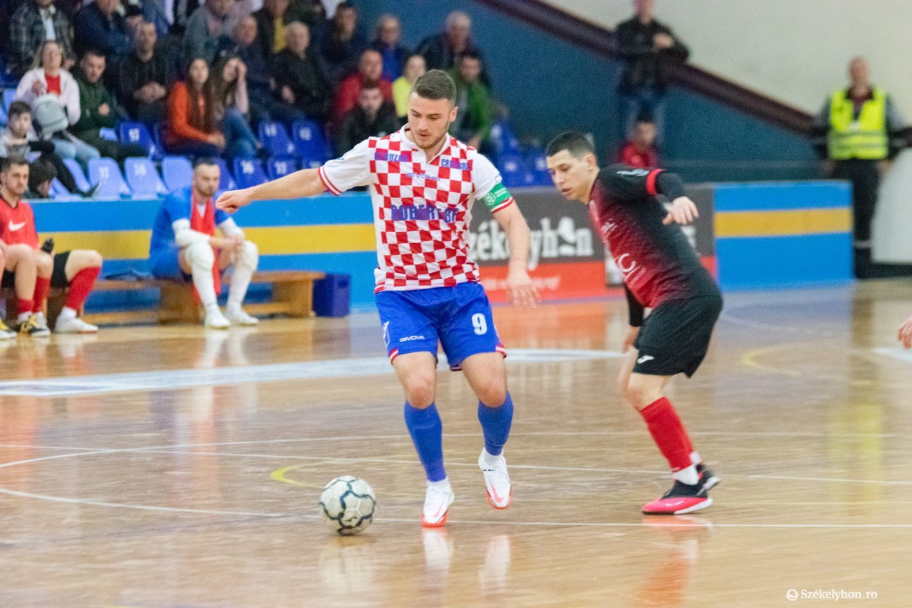 •  Fotó: László Ildikó