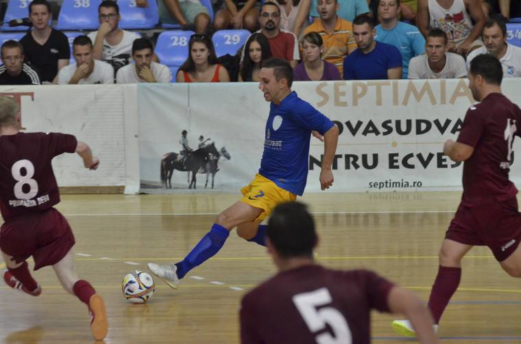 Kikapott Déván az FK