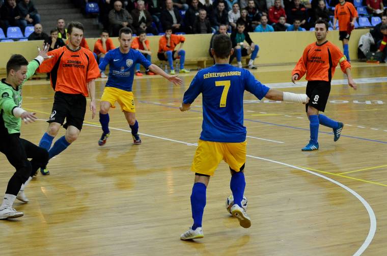 Kötelező győzelem előtt az FK