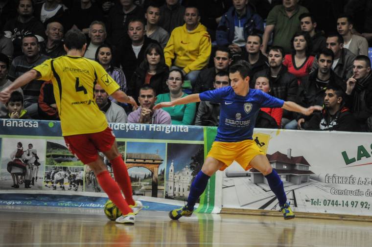 Elkezdik a futsalosok