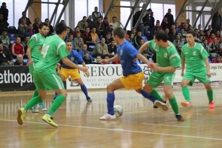 Elődöntők a Román Kupában