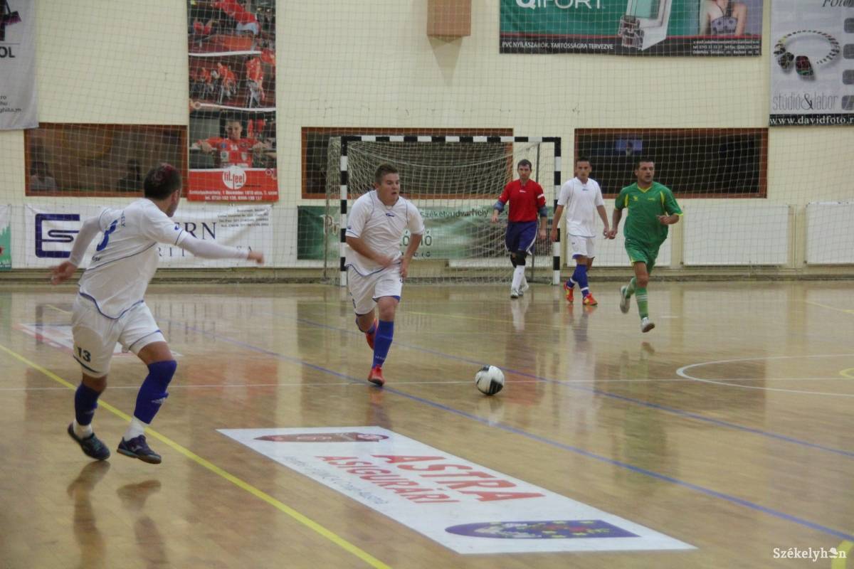 &bullet;  Fotó: Pál Gábor