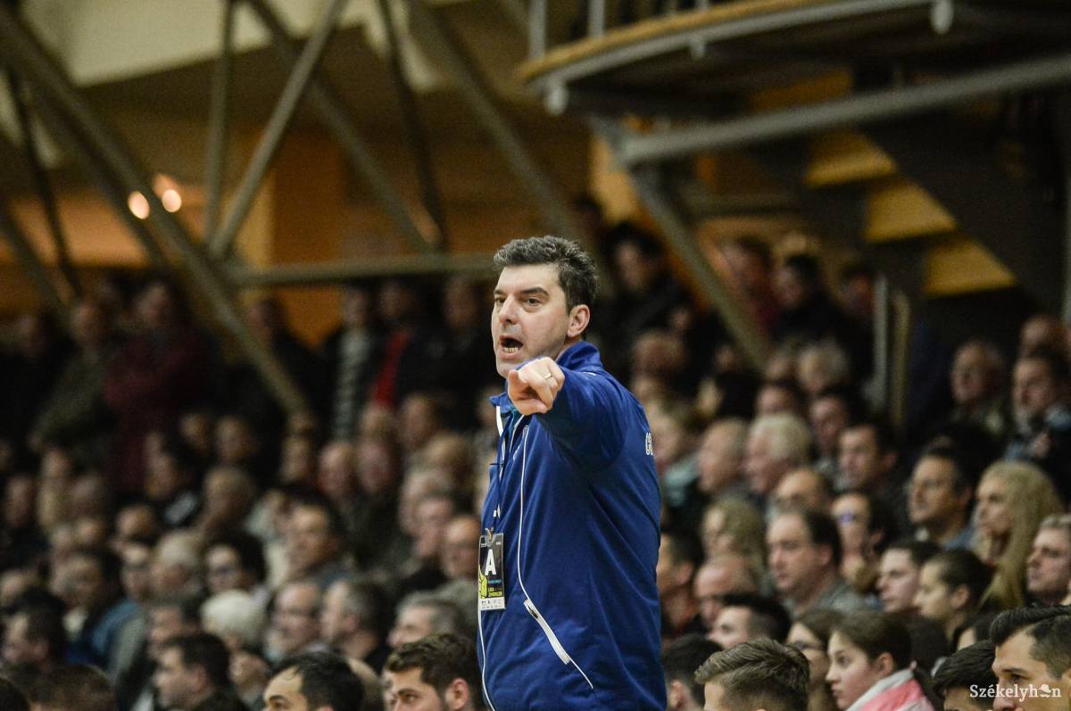 &bullet;  Fotó: Barabás Ákos