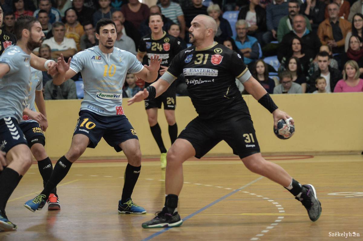 &bullet;  Fotó: Barabás Ákos