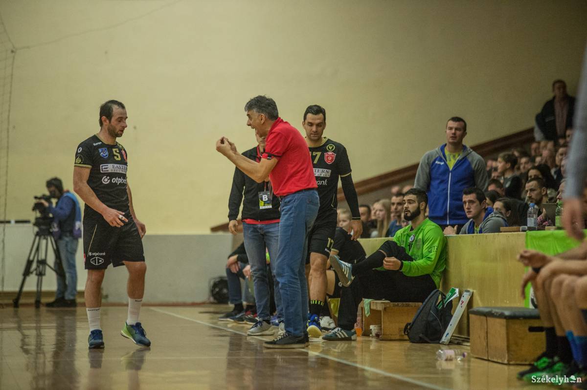 &bullet;  Fotó: Barabás Ákos