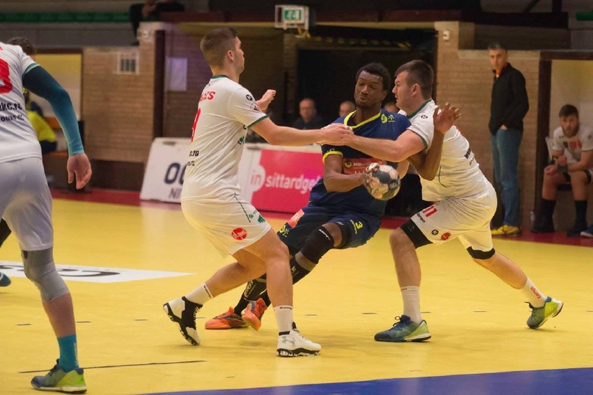 Jól védekezett az udvarhelyi csapat &bullet;  Fotó: Facebook/limburgsehandbaldagen - Jos Joosten