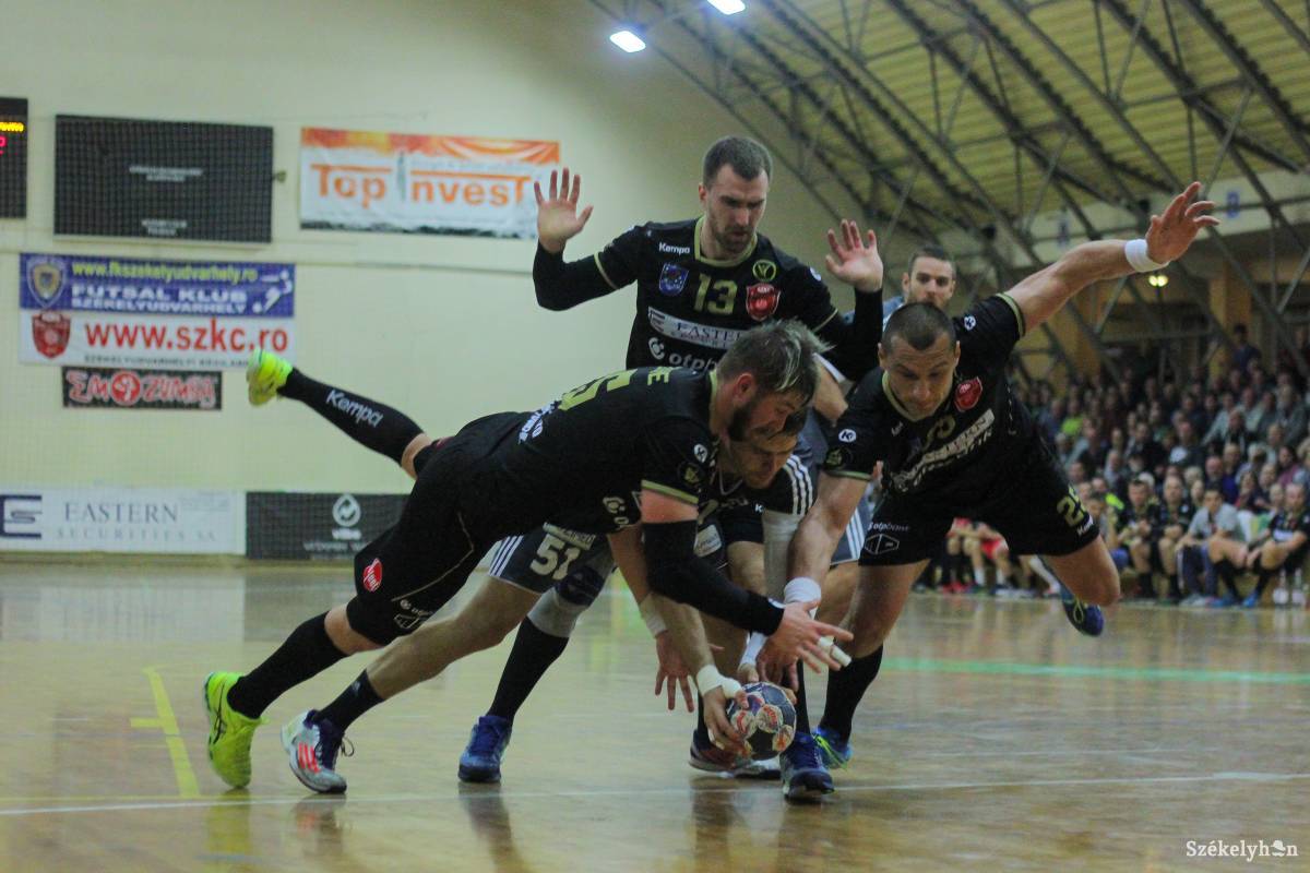 &bullet;  Fotó: Pál Árpád