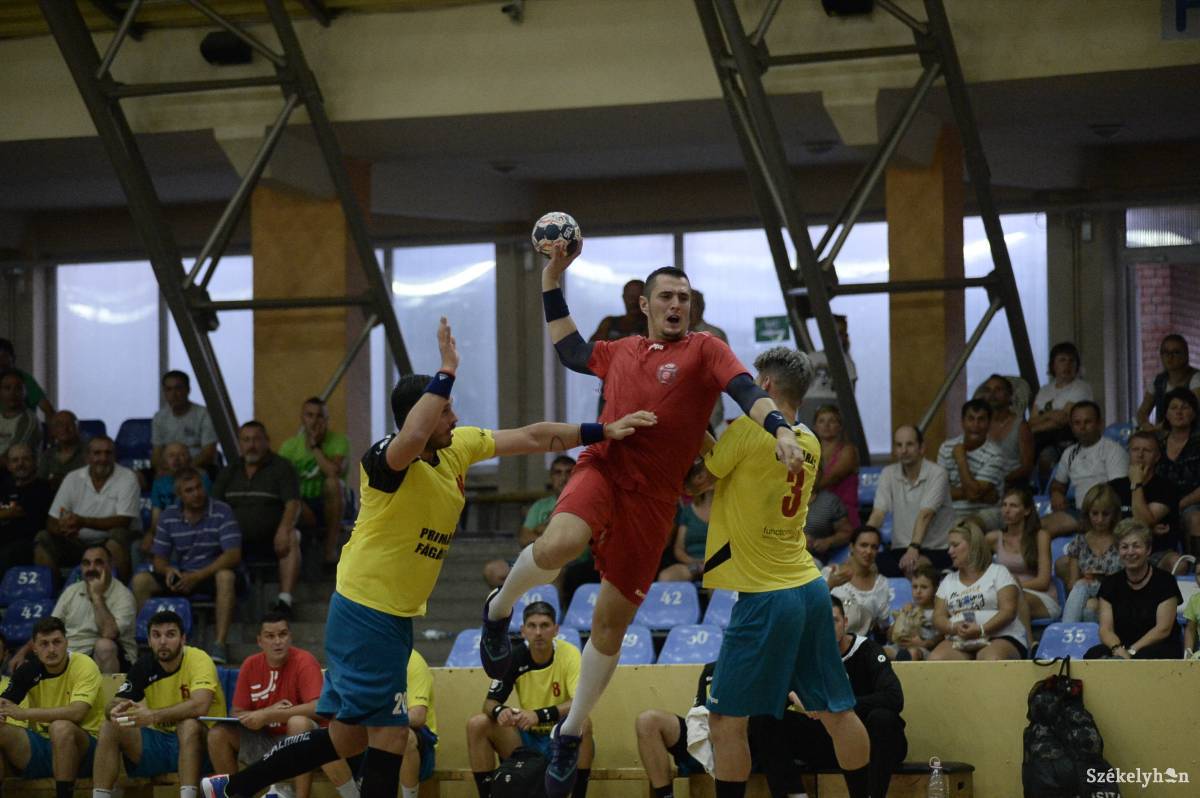 &bullet;  Fotó: Barabás Ákos