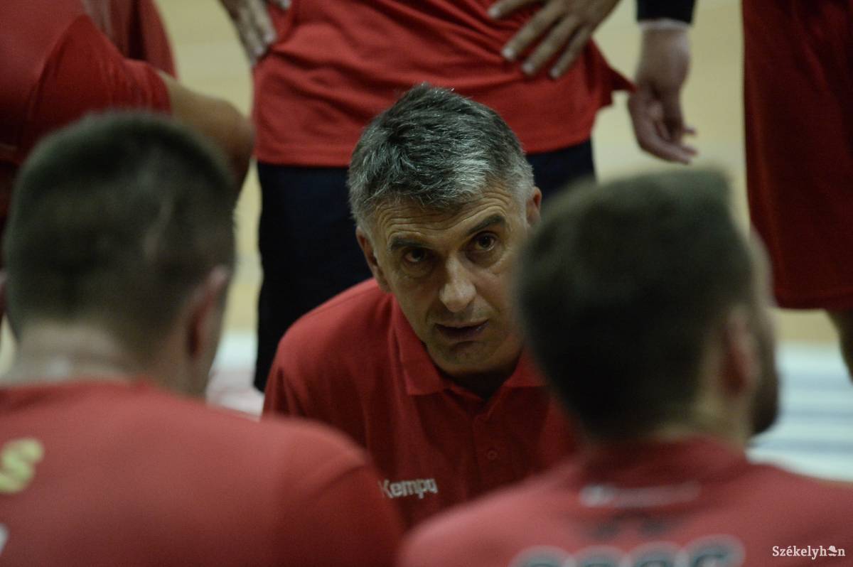 Djukic szövetségi kapitányként dolgozik Montenegróban. Archív •  Fotó: Barabás Ákos