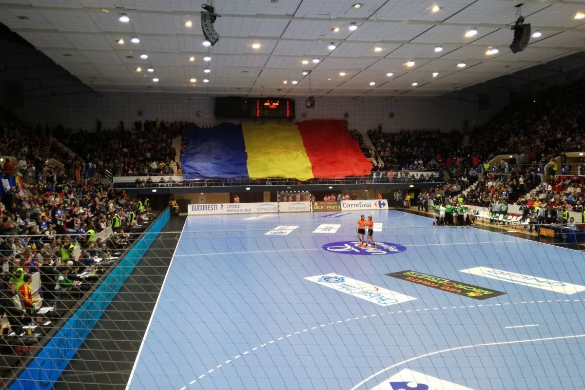 Éreztették a házigazdák, hogy melyik országban játszanak •  Fotó: Ilyés Szabolcs