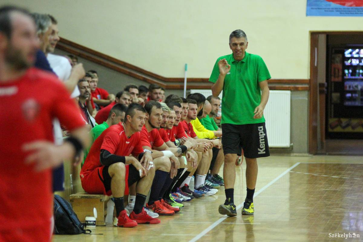 &bullet;  Fotó: Pál Árpád