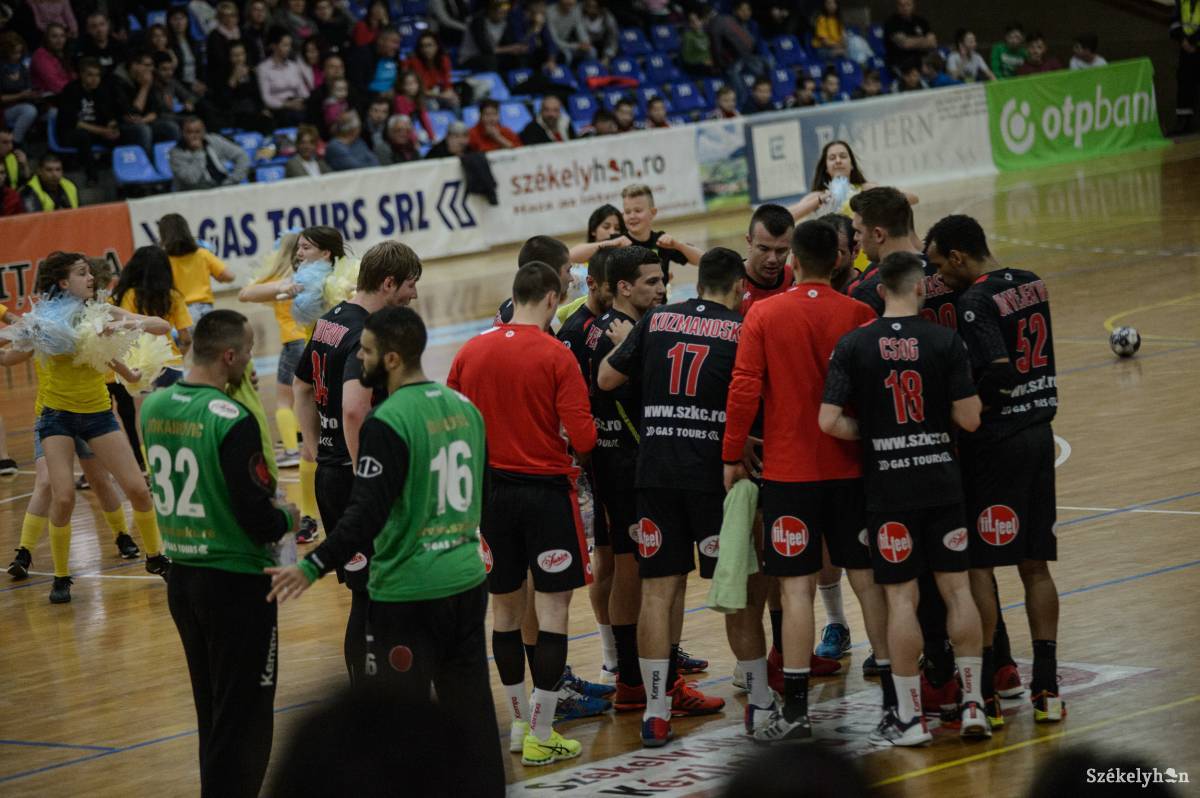 &bullet;  Fotó: Barabás Ákos