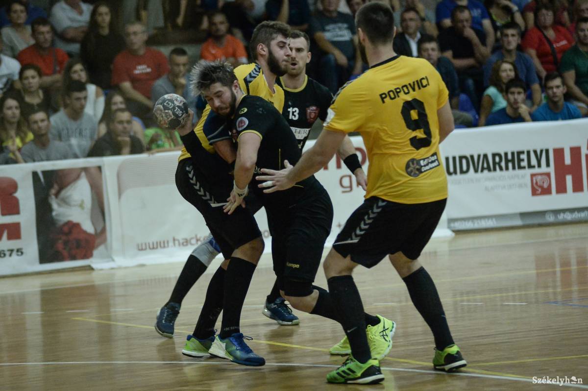 &bullet;  Fotó: Barabás Ákos