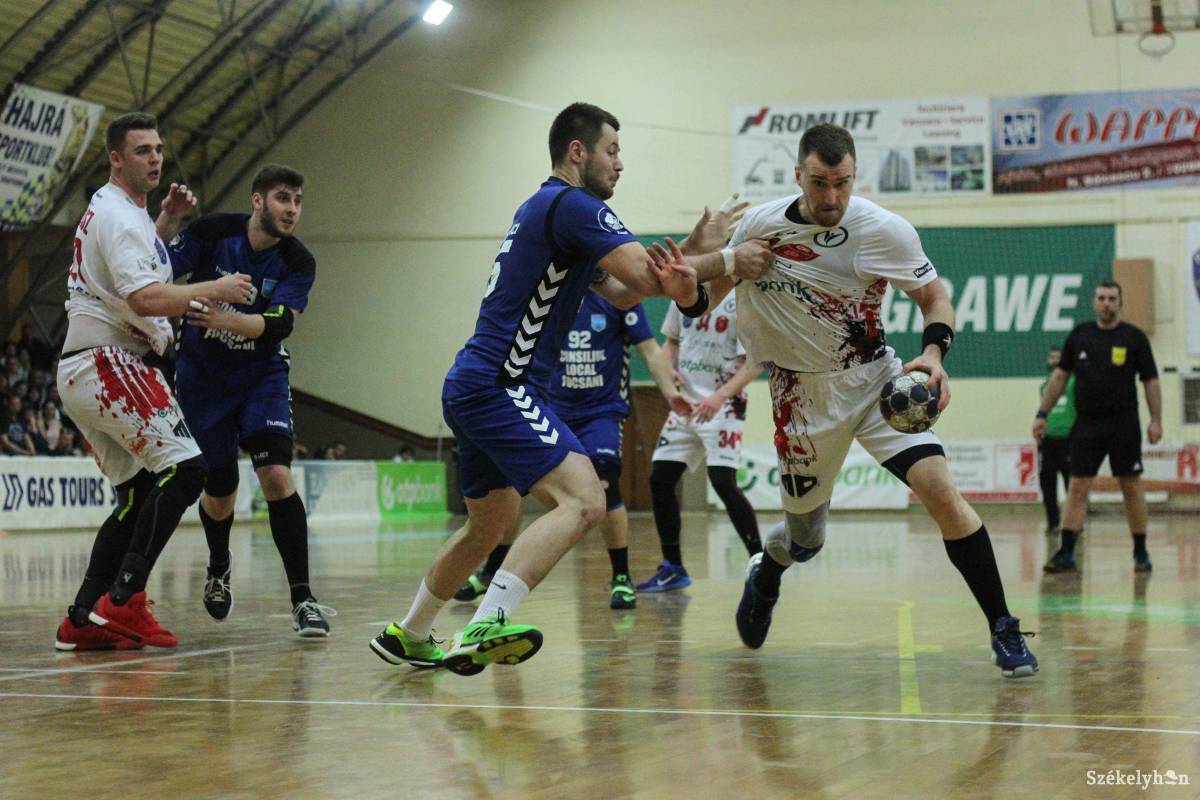 •  Fotó: Pál Árpád