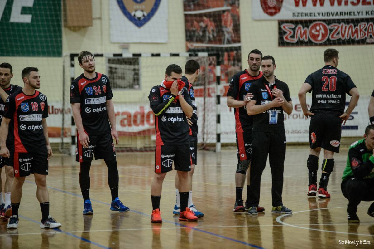 •  Fotó: Barabás Ákos