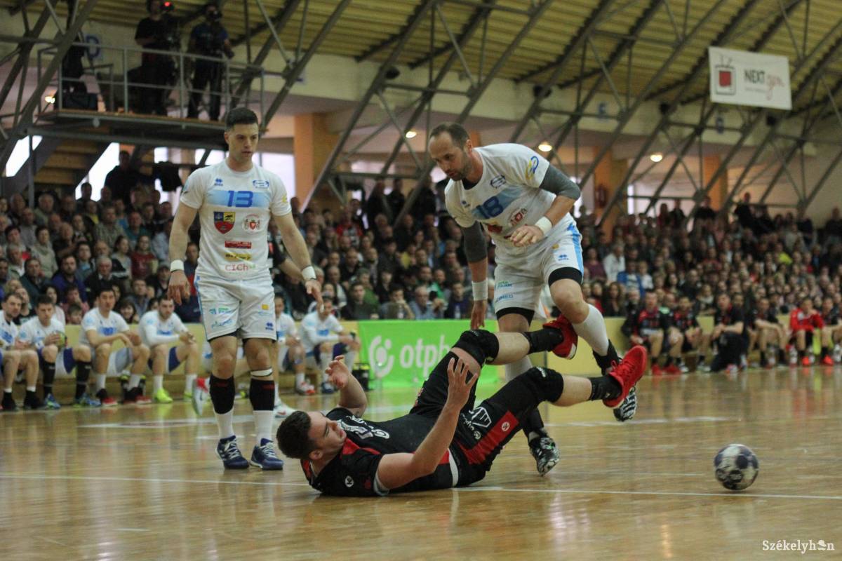 •  Fotó: Pál Árpád