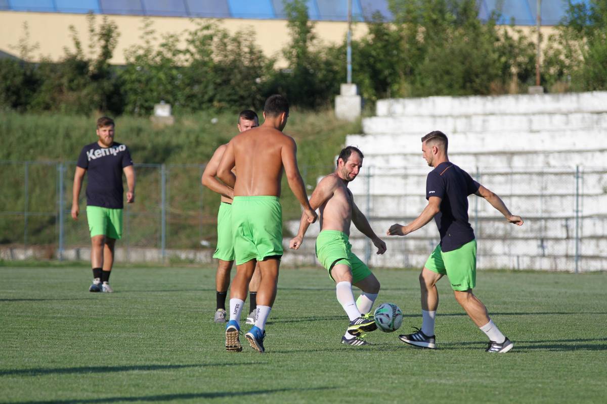 A focipályán is kipróbálták magukat a fiúk &bullet;  Fotó: Pál Árpád