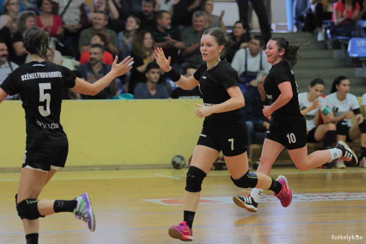 &bullet;  Fotó: Pál Árpád