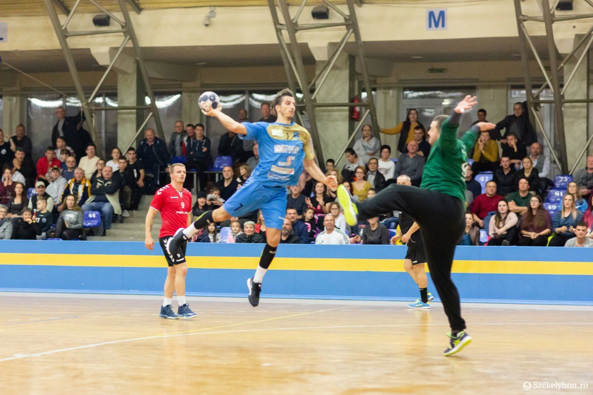 •  Fotó: Erdély Bálint Előd