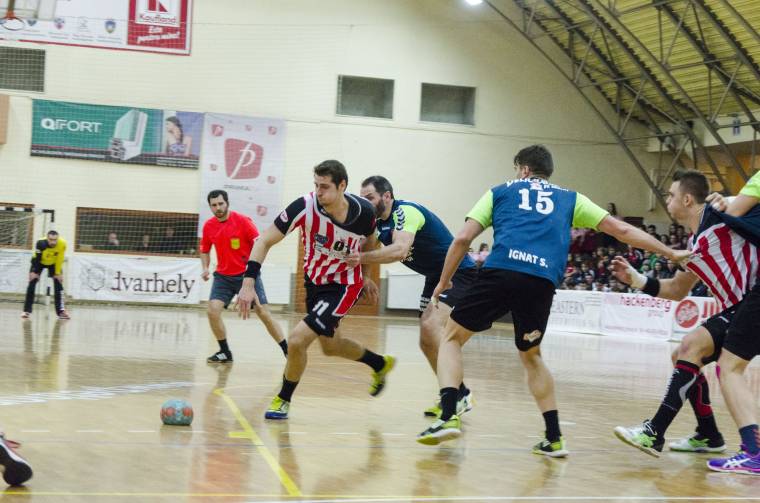 Fél lábbal a Final Fourban