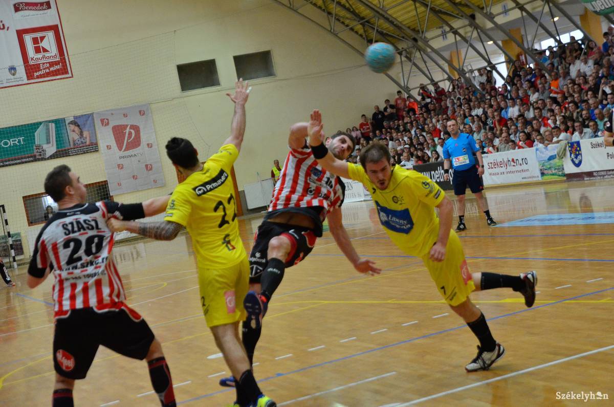 •  Fotó: Barabas Akos